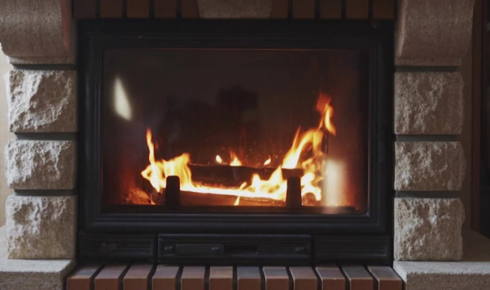 Houston’s Guide to Safe Fireplace and Chimney Use